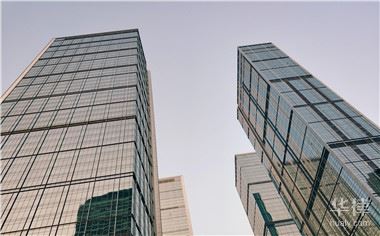 网上配资炒股是否犯罪？这些情况需视具体情形而定